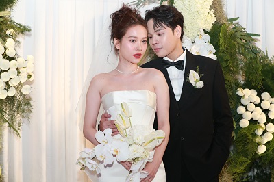 JayKii - Mai Anh cùng con trai lộ diện ở tiệc cưới, dàn sao Việt 